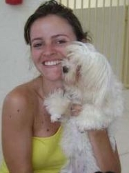A veterinária Andressa Gontijo criou um curso preparatório para pet sitters
